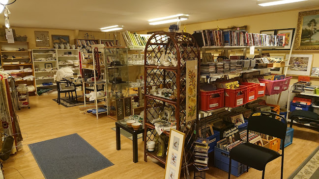 Reviews of Loppis Axplocket in Mantorp - Gastronomi och hotellverksamhet