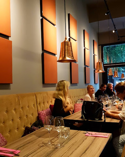 Chandani Phone number