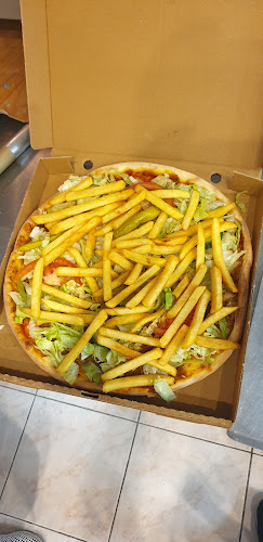 Opinii despre Amigo pizzeria în Halmstad - Gastronomi och hotellverksamhet