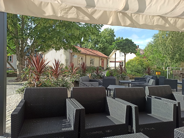 Burgers & Beer Open Times