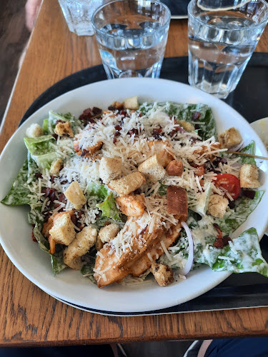 Robin's på Forsgården - Gastronomi och hotellverksamhet