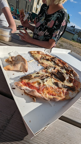 Pizzabutik Bella Italia - Gastronomi och hotellverksamhet