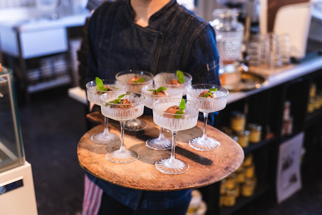 Opinii despre Svelato Gelatolabb & Café în Bälinge - Gastronomi och hotellverksamhet