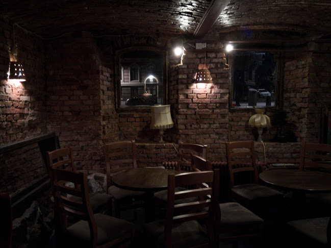 Café Berlin - Gastronomi och hotellverksamhet