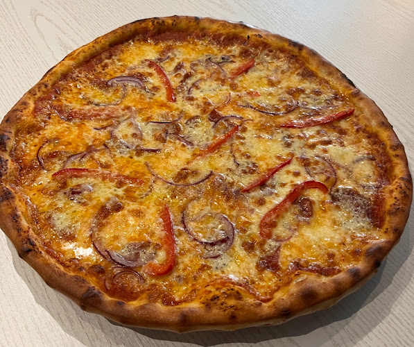 Hot & Fresh Pizzeria - Stockholm