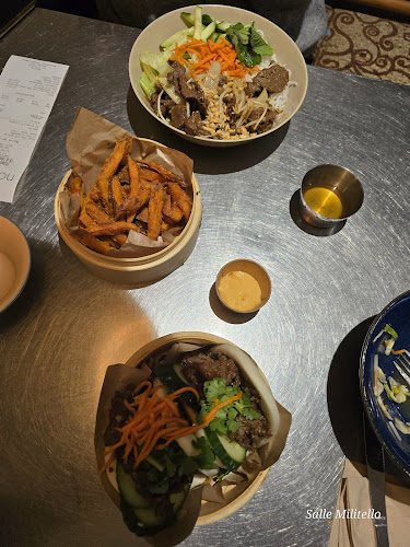 Nam Do - Gastronomi och hotellverksamhet