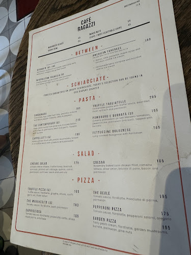 Café Ragazzi - Gastronomi och hotellverksamhet