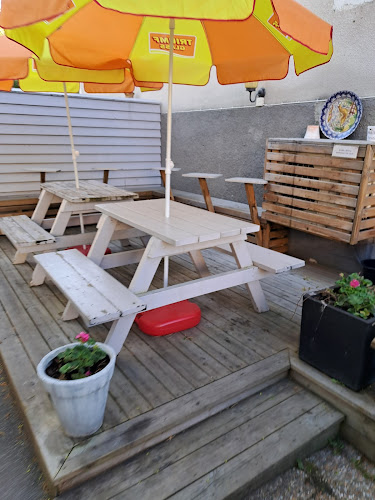 Thaivagnen - Gastronomi och hotellverksamhet