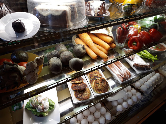 Deli Delight - Gastronomi och hotellverksamhet