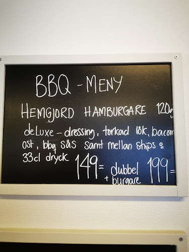 Nya Rossies Gatukök HB Phone number