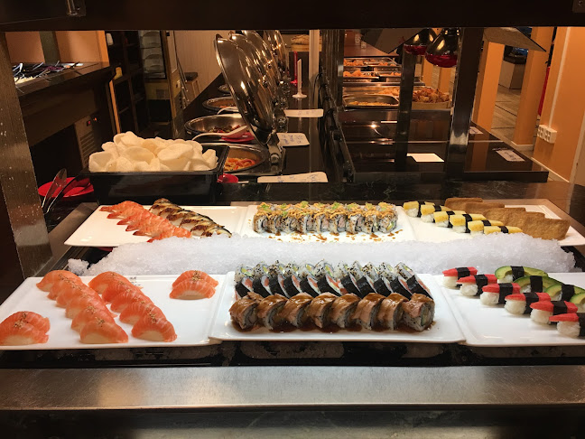 Robot Restaurang (thai och sushi restaurang) - Lidköping