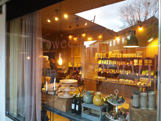 Comentarii opinii despre Sweet Harmony