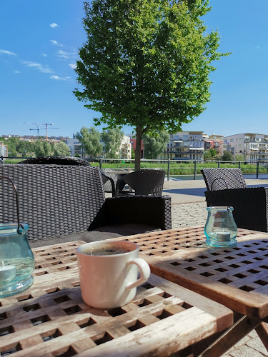 Cafe Cloud Phone number