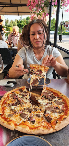 Restaurang Pappa Ninmari Katrineholm - Gastronomi och hotellverksamhet