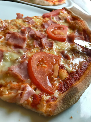 Comentarii opinii despre Pizzeria Knuten