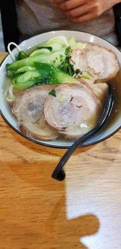 YiLi Restaurang - Gastronomi och hotellverksamhet