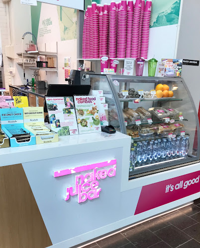 Opinii despre NakedJuicebar Sickla Köpkvarter în Nacka - Gastronomi och hotellverksamhet