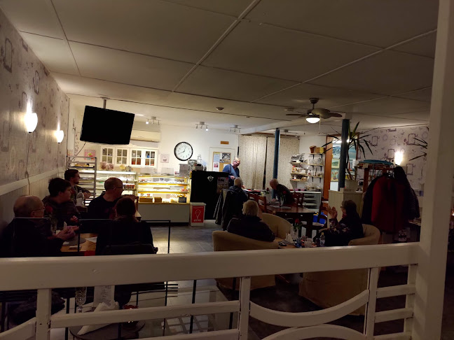 Comentarii opinii despre Hörja Café