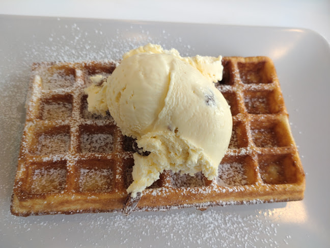 Glassen och våfflan - Gastronomi och hotellverksamhet