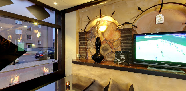 Bobbys Pizzahus - Gastronomi och hotellverksamhet