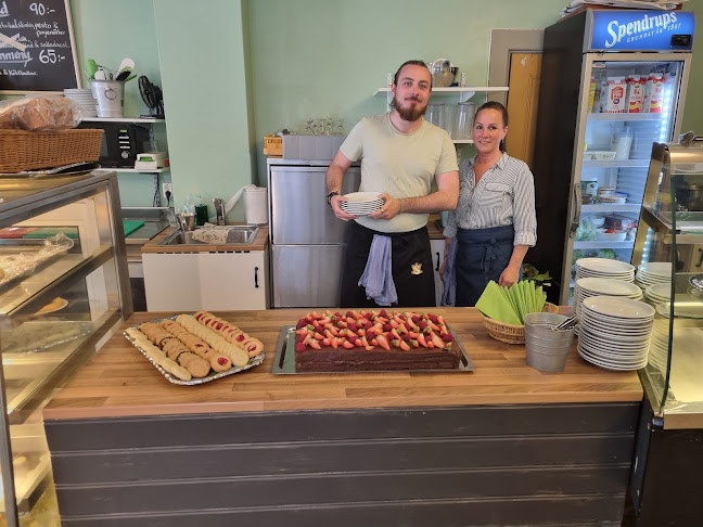 Opinii despre Carlstens Fästning Våffelcafé în Marstrand - Gastronomi och hotellverksamhet