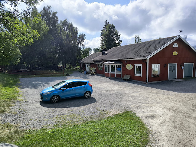 Väddö Gårdsmejeri - Gårdsbutik & Café - Gastronomi och hotellverksamhet