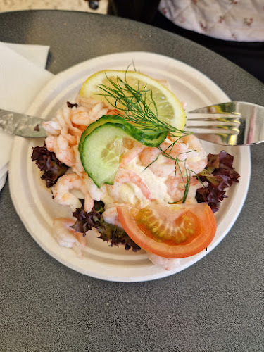 Opinii despre Kickis Corner Café în Sölvesborg - Gastronomi och hotellverksamhet