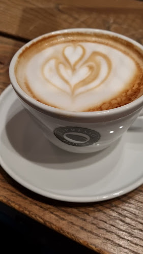 Opinii despre Espresso House Stora Frölunda GÖT în Västra Frölunda - Gastronomi och hotellverksamhet