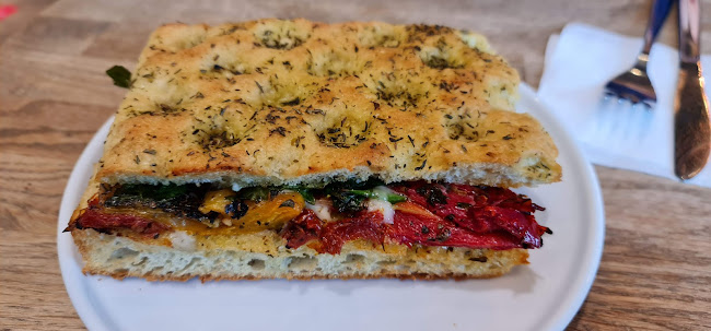 Opinii despre Espresso House Samarkand VÄX în Växjö - Gastronomi och hotellverksamhet