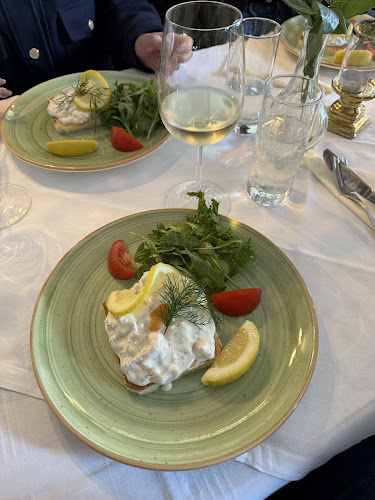 Comentarii opinii despre Restaurang Kopparkitteln