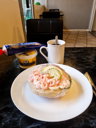 Fias smörgåsbod - Gastronomi och hotellverksamhet