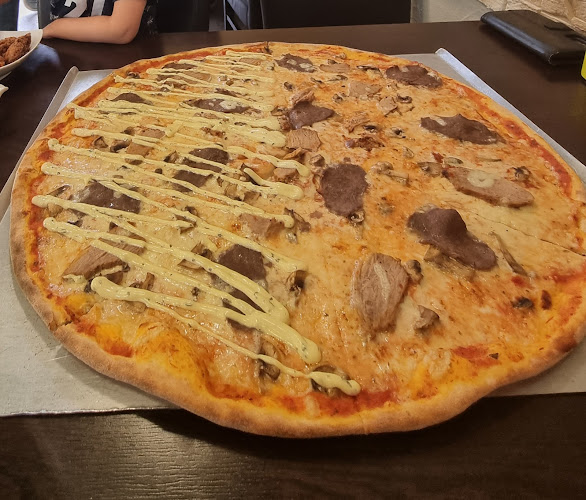 Opinii despre Estelle Pizzeria în Skara - Gastronomi och hotellverksamhet