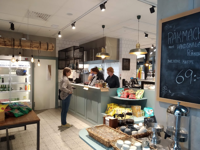 Comments and reviews of Kungälvs Havsdelikatesser