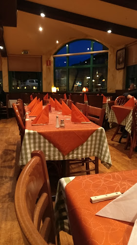 La Cantina - Gastronomi och hotellverksamhet