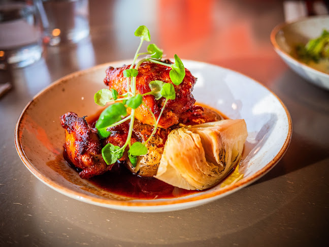 Universeum (RESTAURANG) Phone number