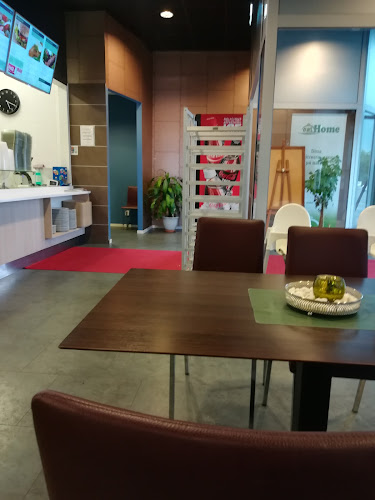 Köket Restaurang och Pizzeria - Gastronomi och hotellverksamhet