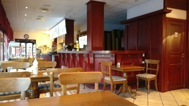 Jenny Linds gata 2-4, 129 52 Hägersten