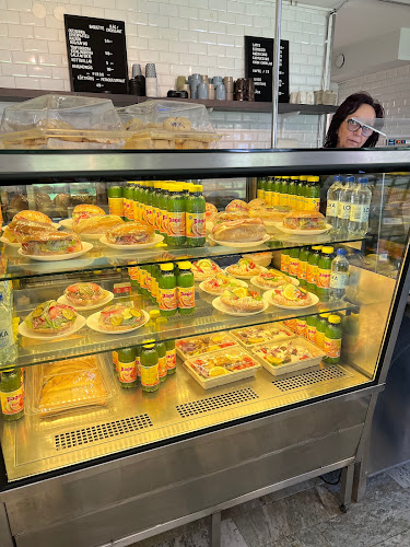 Opinii despre Bullens Bageri och Konditori în Solna - Gastronomi och hotellverksamhet