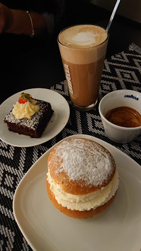 Berzelii Café - Gastronomi och hotellverksamhet