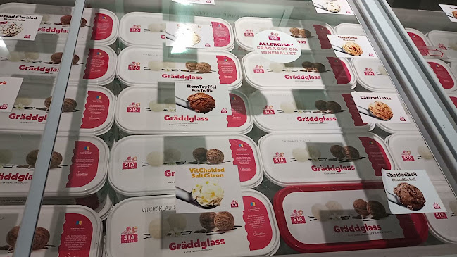 Opinii despre SIA Glass | Butik & Glassbar în Slöinge - Gastronomi och hotellverksamhet