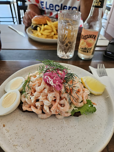 Comentarii opinii despre Club House Restaurant AB