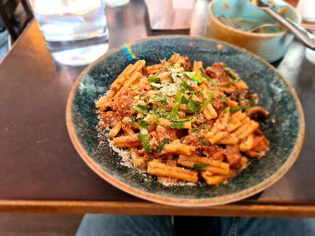 Comentarii opinii despre Enoteca Maglia