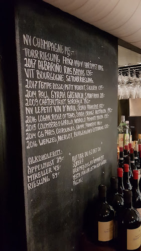 Opinii despre Soigné în Stockholm - Gastronomi och hotellverksamhet