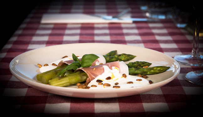 Opinii despre Sundsörn restaurang Brygghuset în Mariestad - Gastronomi och hotellverksamhet