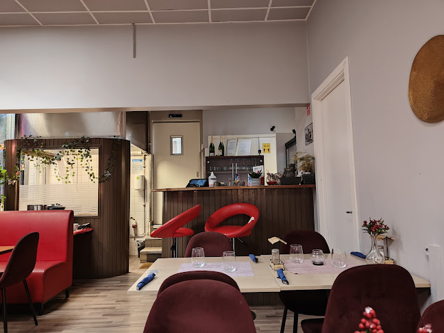 Opinii despre Nils Tandoori ( stängd permanent ) în Spånga - Gastronomi och hotellverksamhet