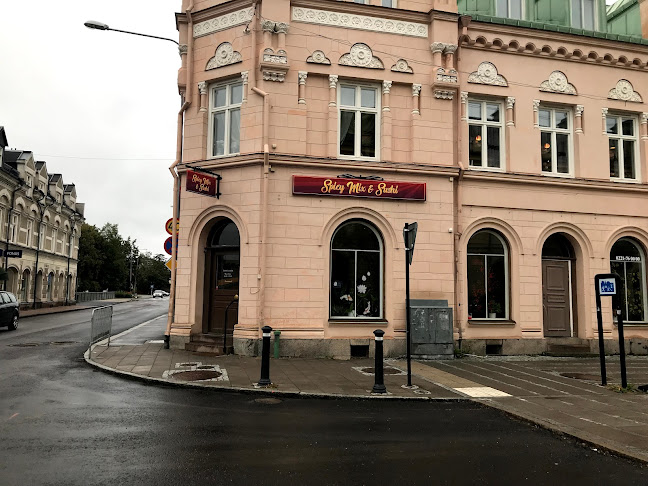 Opinii despre Spicy Mix & Sushi în Köping - Gastronomi och hotellverksamhet