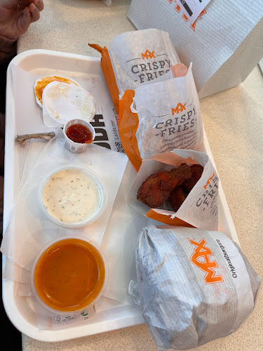 Comments and reviews of Max Burgers