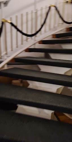 Comments and reviews of Global Living