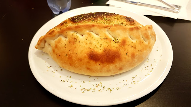 Restaurang & Pizzeria Östra Husby - Gastronomi och hotellverksamhet