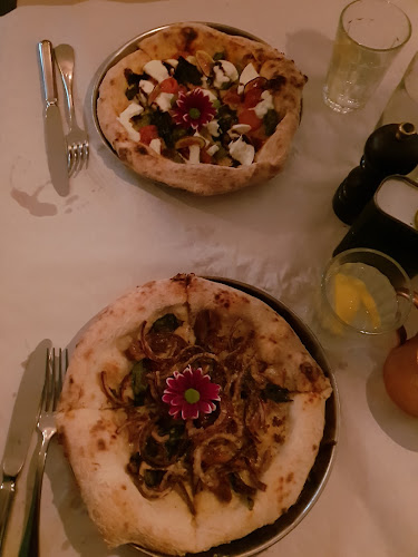 Comentarii opinii despre La Madrina